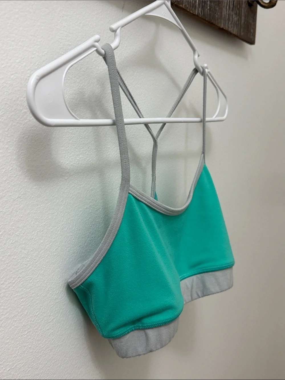 lululemon athletica light supportive
